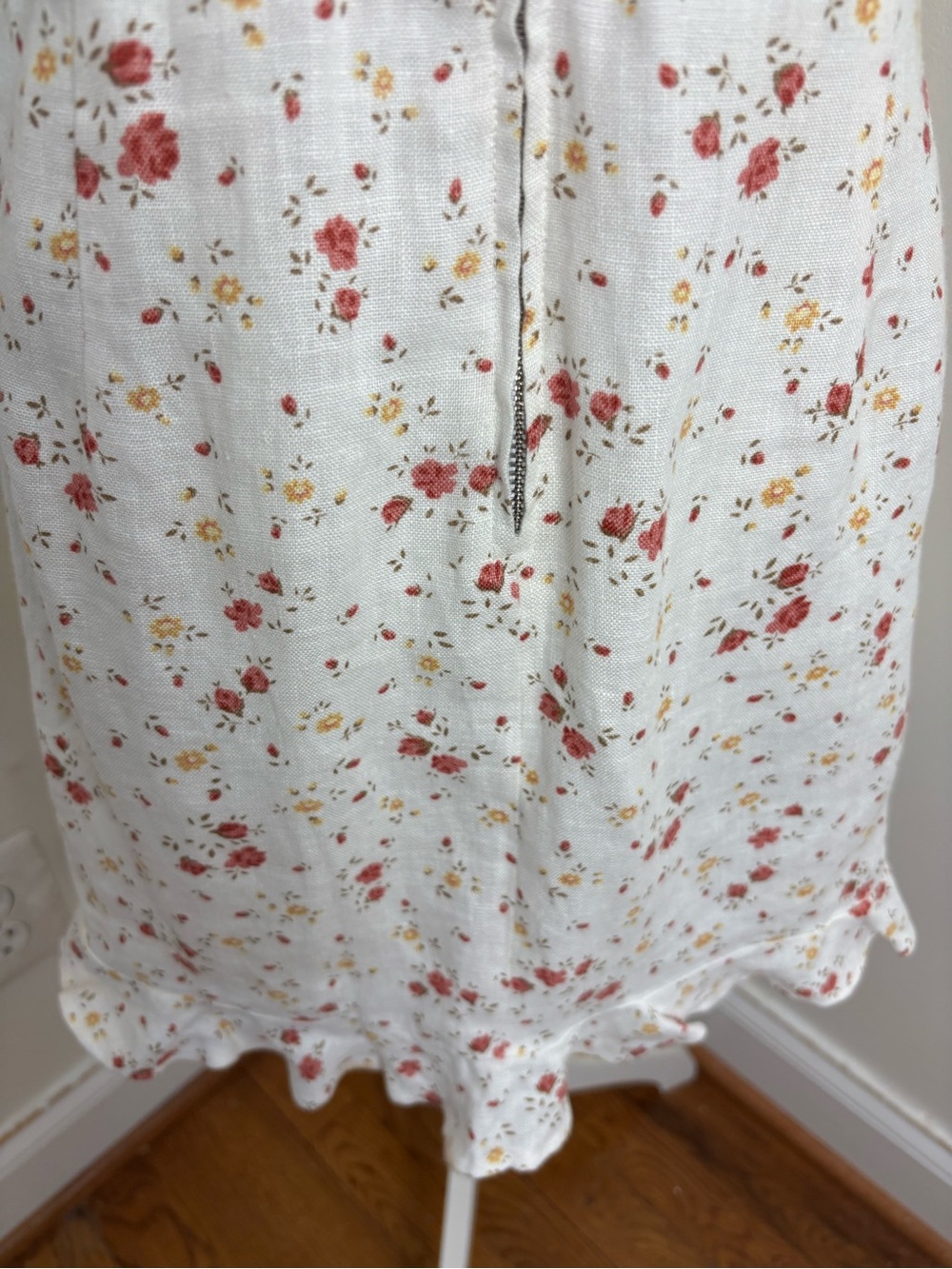 Reformation Kiernan Linen Ruffle Hem Mini Dress Floral Print Size 6 NWOT - Picture 9 of 12